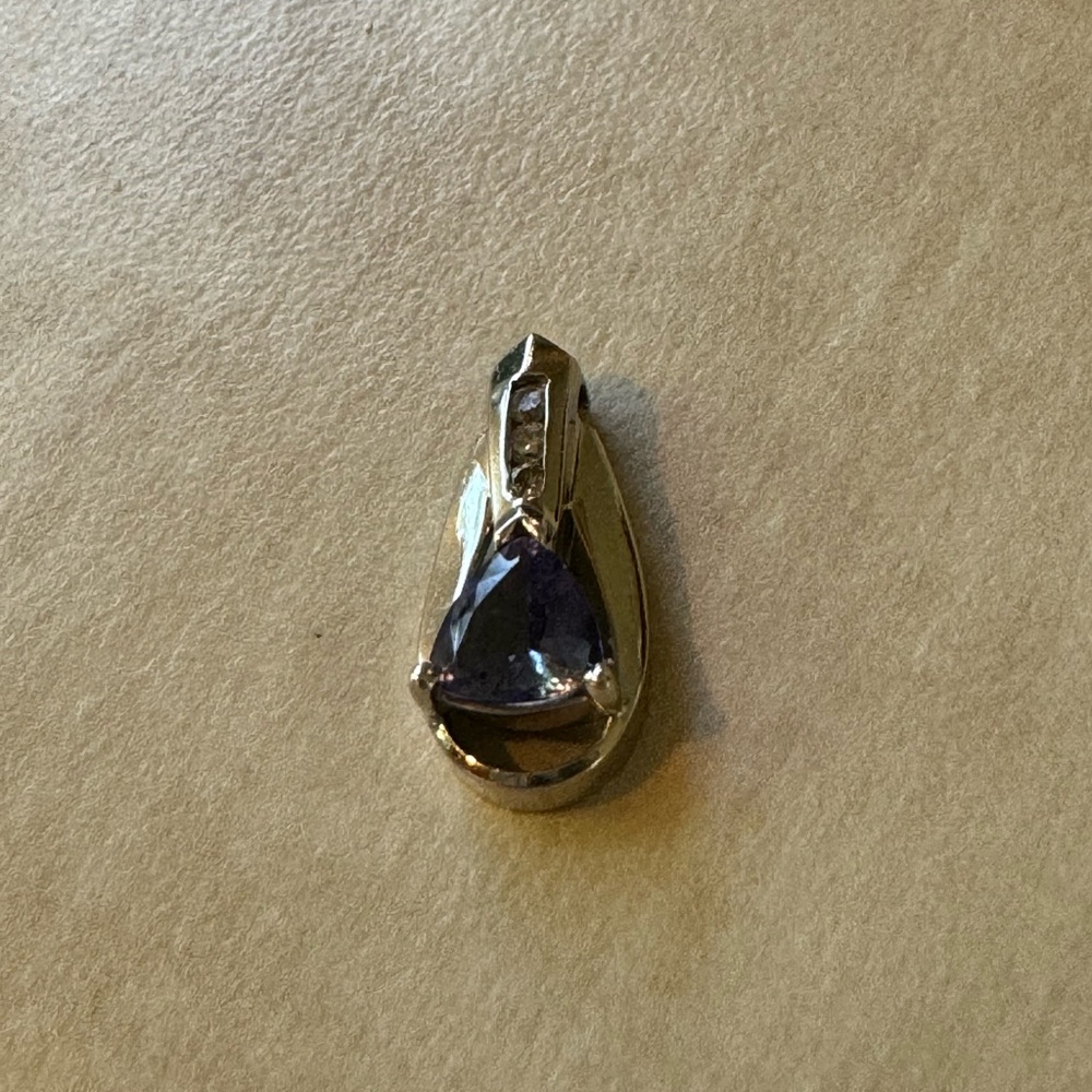 Super cute with tiny natural diamond